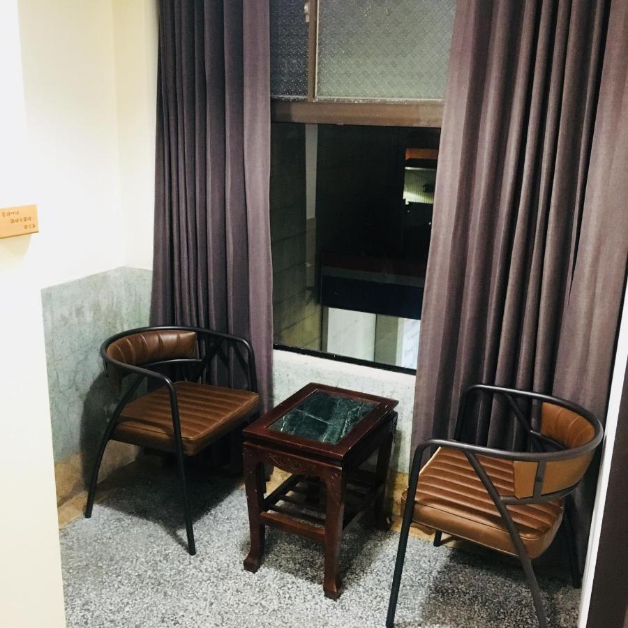 טאינאן Feng Chao Home מראה חיצוני תמונה
